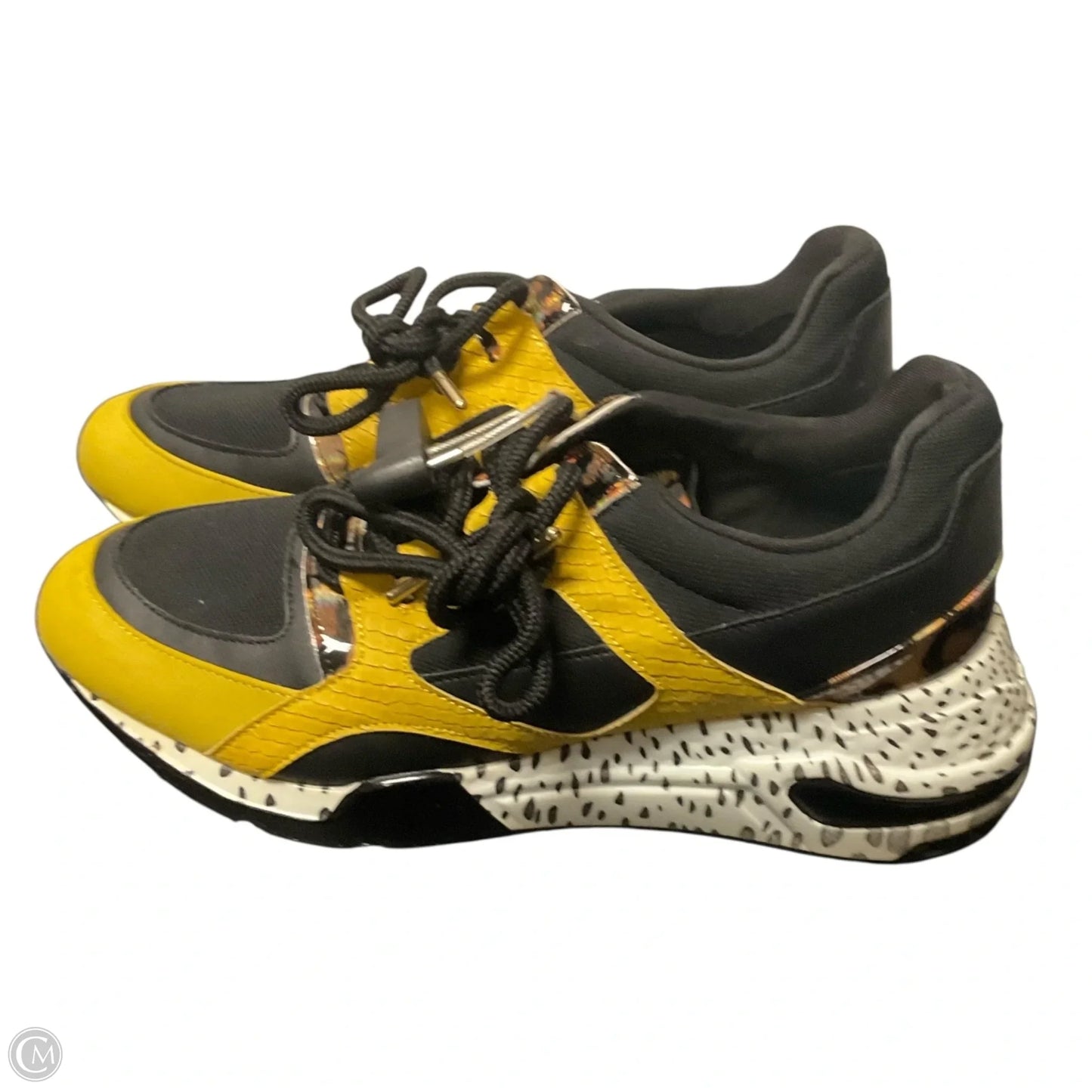 Shoes Sneakers By Steve Madden In Black, Size: 10