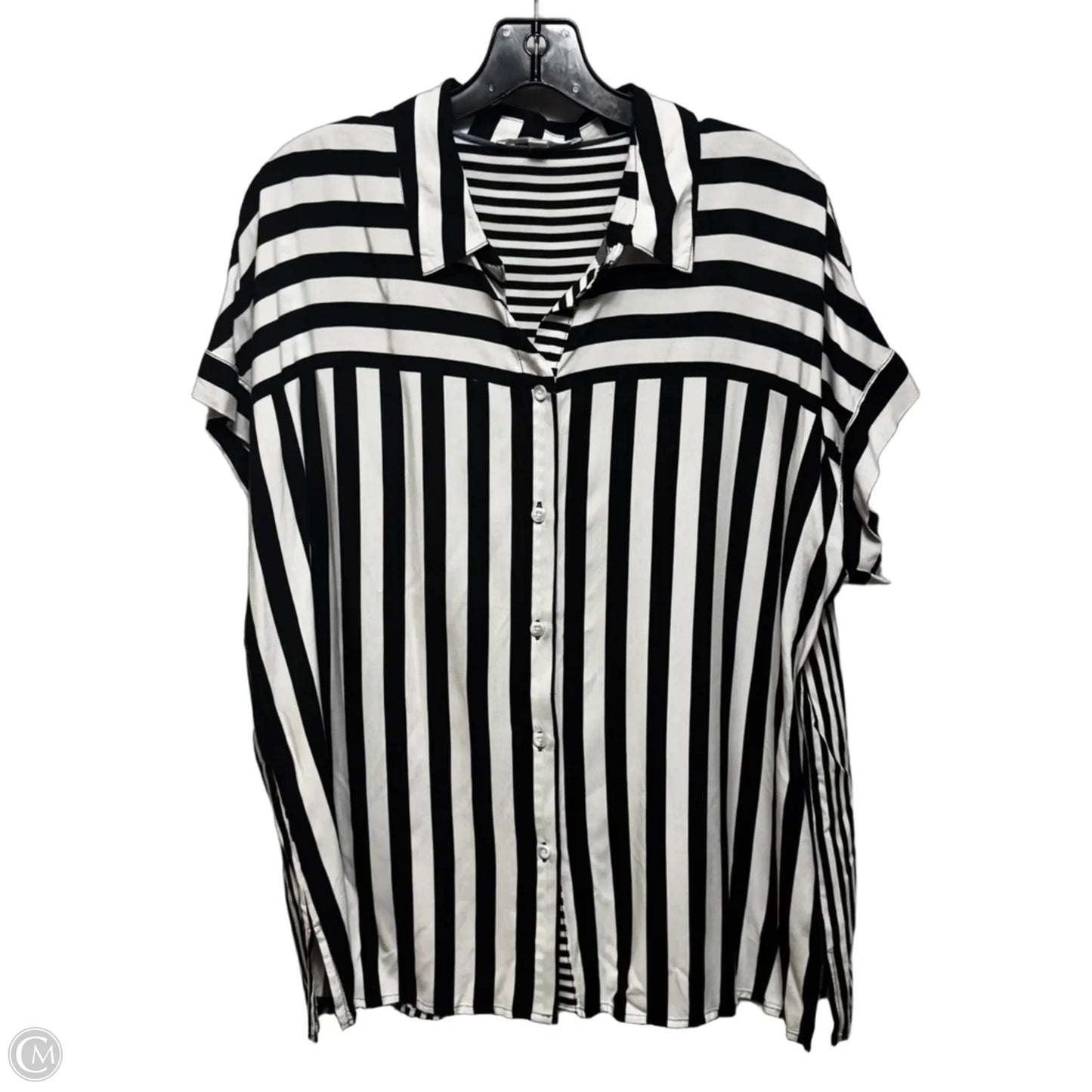 Top Short Sleeve By Jane And Delancey In Striped Pattern, Size: Xl