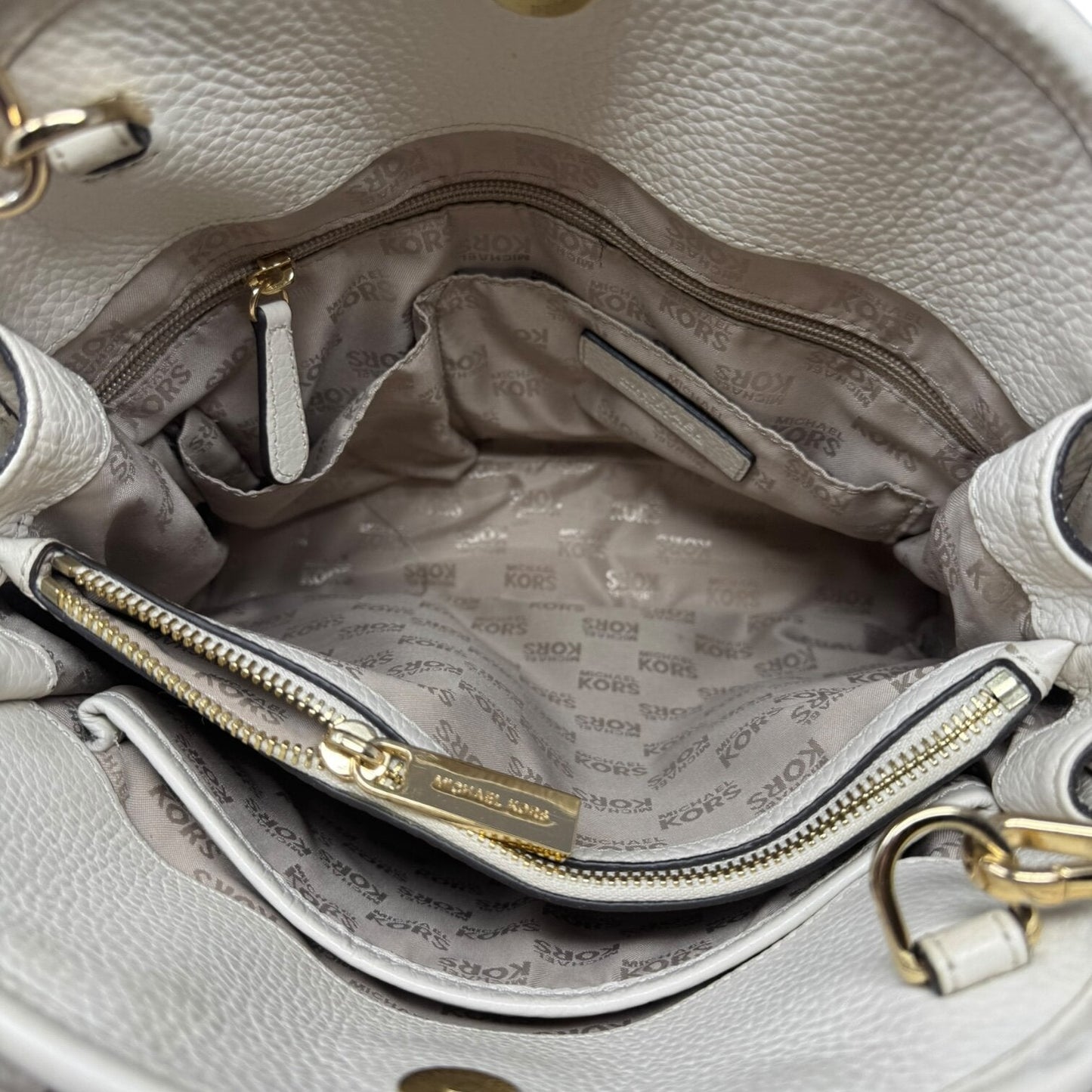 Hutton Dome Top Handle Crossbody Handbag Leather By Michael By Michael Kors  Size: Medium