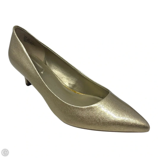 Shoes Heels Kitten By Bandolino In Gold, Size: 10