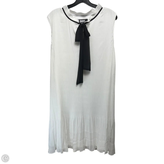 Dress Casual Short By Dkny In White, Size: 18