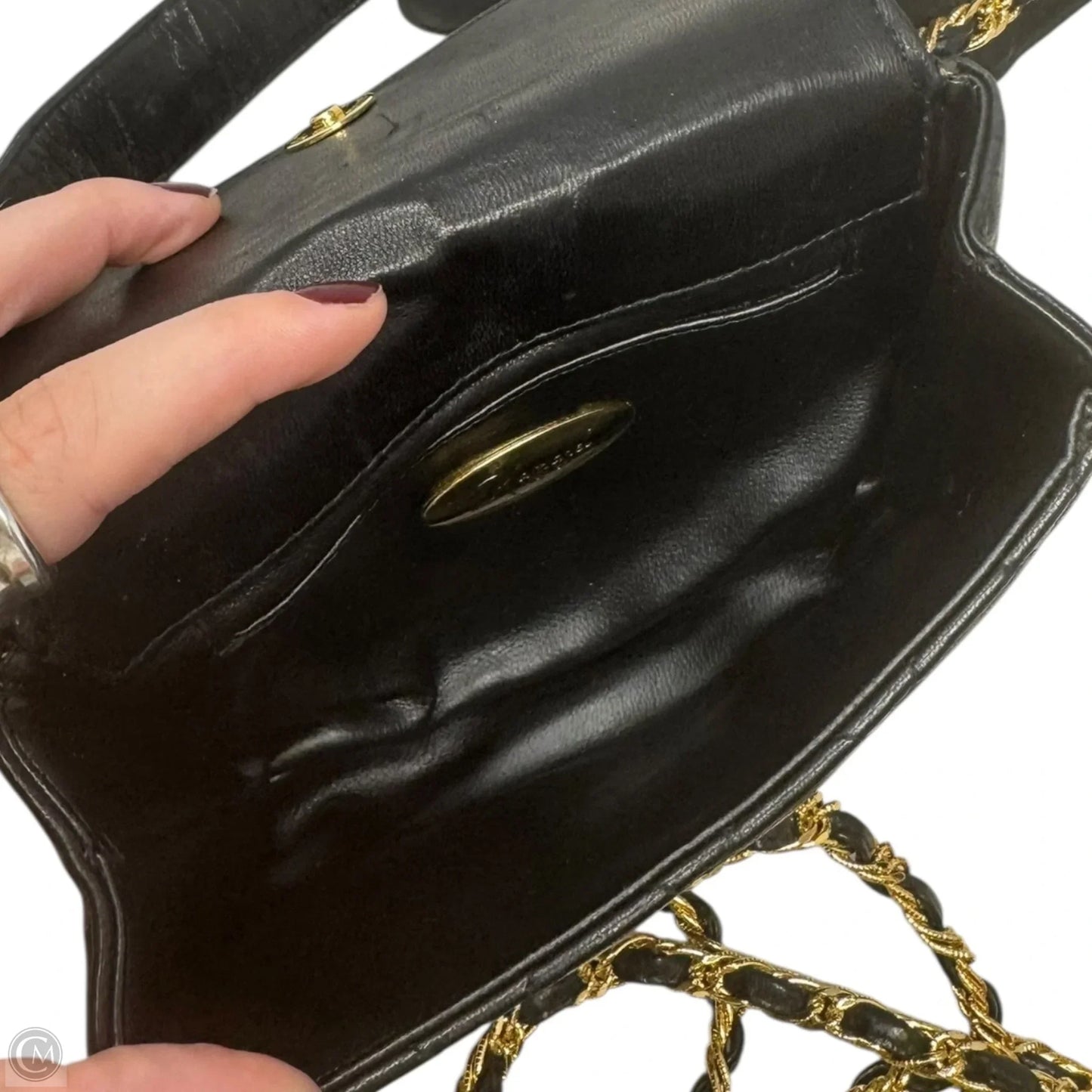 Quilted Chain Belt Bag Leather By Kamarel, Size: Medium