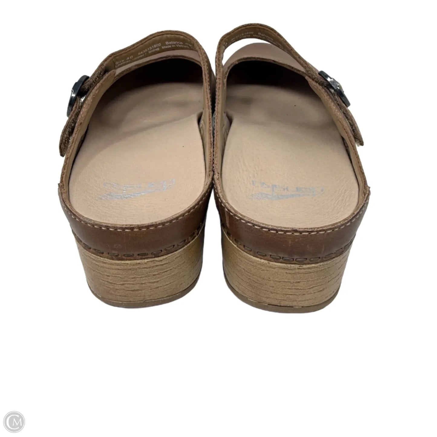 Shoes Flats By Dansko In Tan, Size: 9