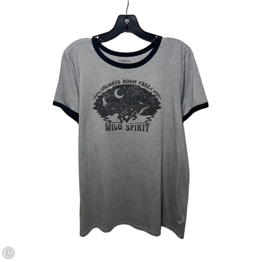 “Always Roam Free Wild Spirit” Top Short Sleeve By Torrid In Grey, Size: 2x