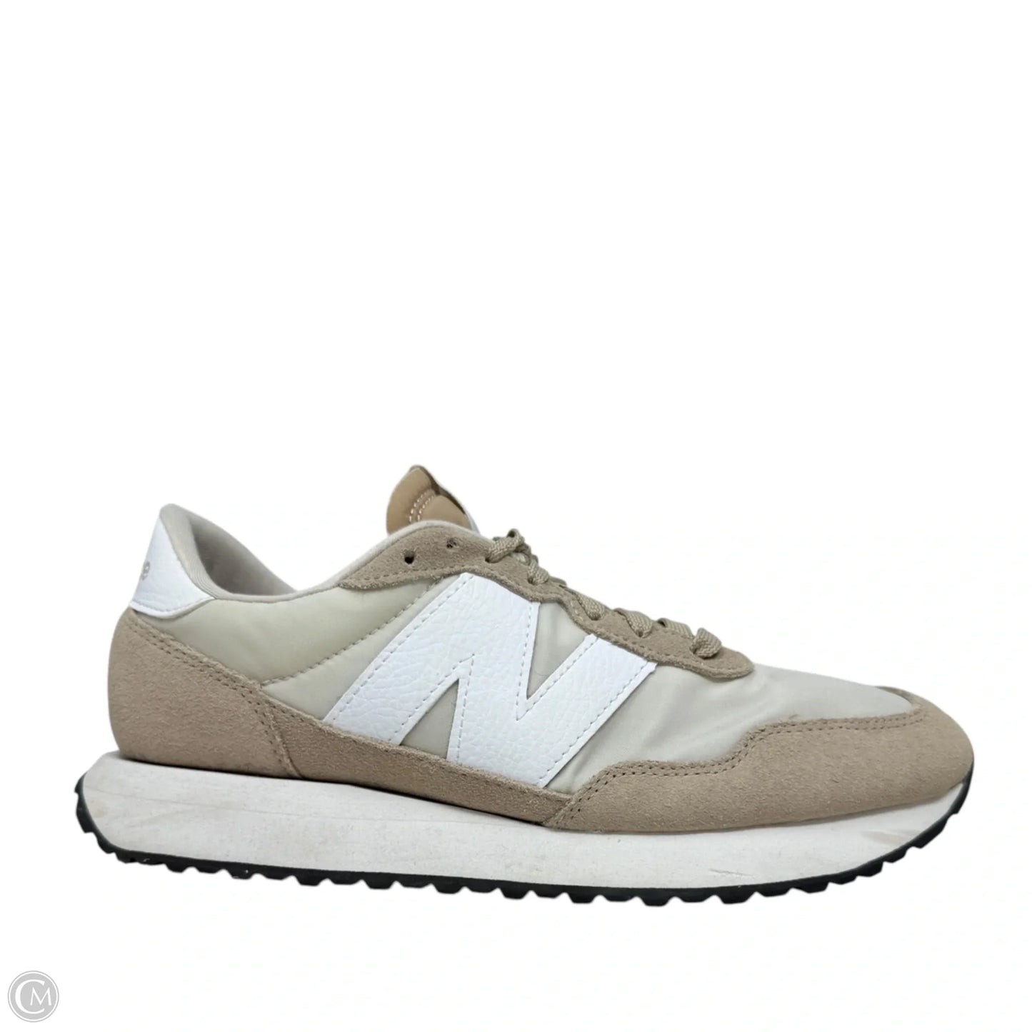 Shoes Athletic By New Balance In Tan & White, Size: 10
