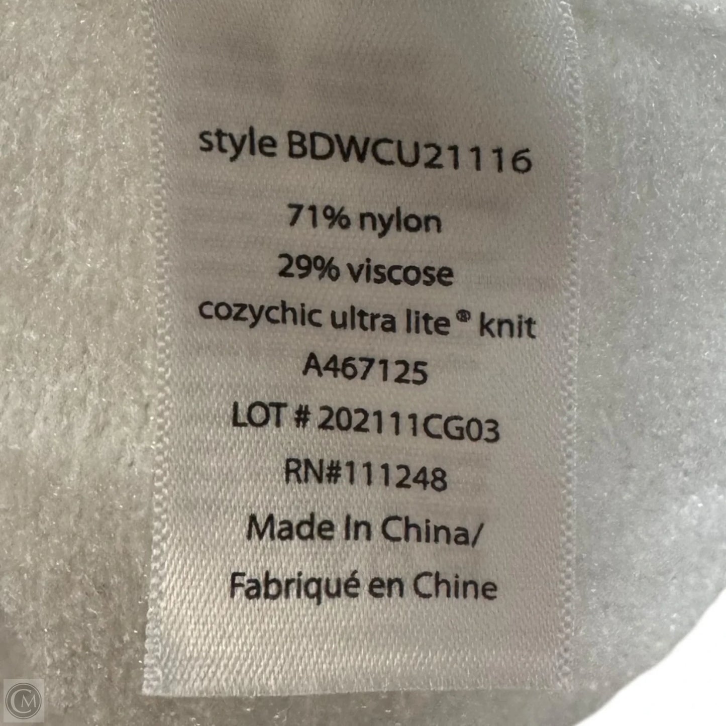 Top Long Sleeve By Cma In White, Size: 2x