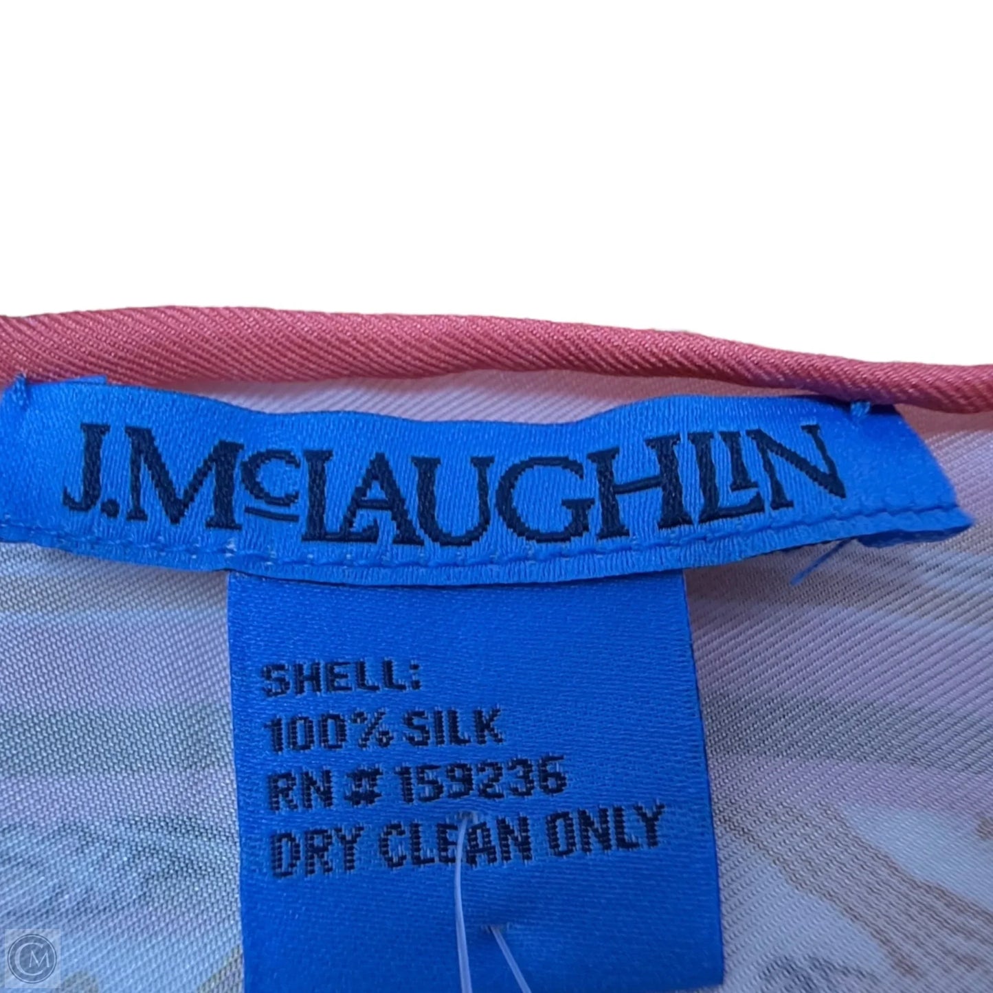 Amoura Scarf In Coral By J Mclaughlin