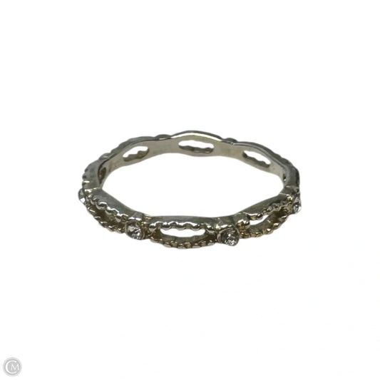 Ring Band  Size: 9