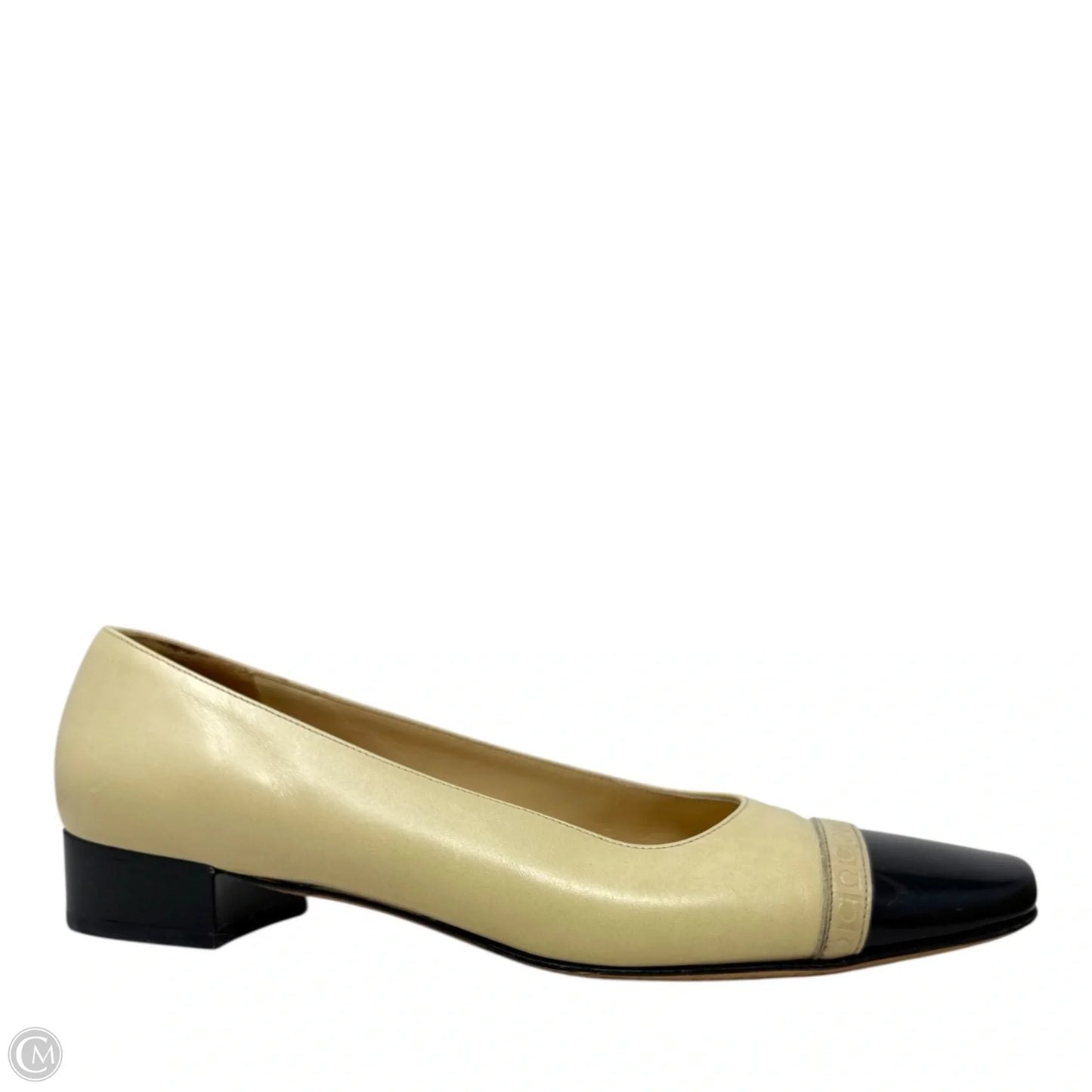 Marissa Leather Cap Toe Pumps Luxury Designer By Ferragamo In Black & Cream, Size: 8
