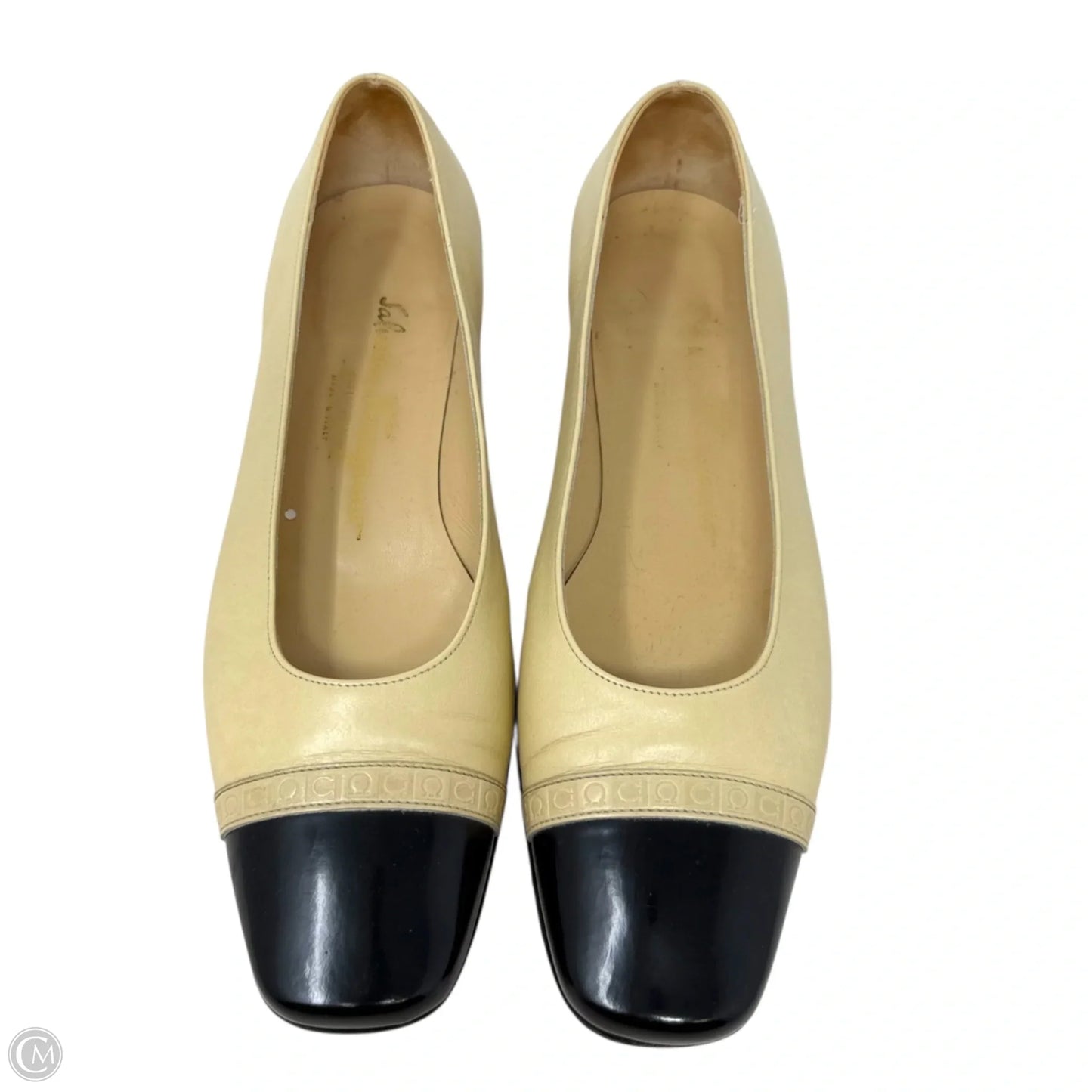 Marissa Leather Cap Toe Pumps Luxury Designer By Ferragamo In Black & Cream, Size: 8