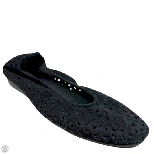 Shoes Flats By Arche In Black, Size: 6 (37)