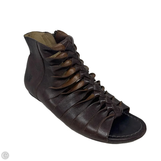 Marlene Twisted Sandals Designer By Frye In Brown, Size: 8