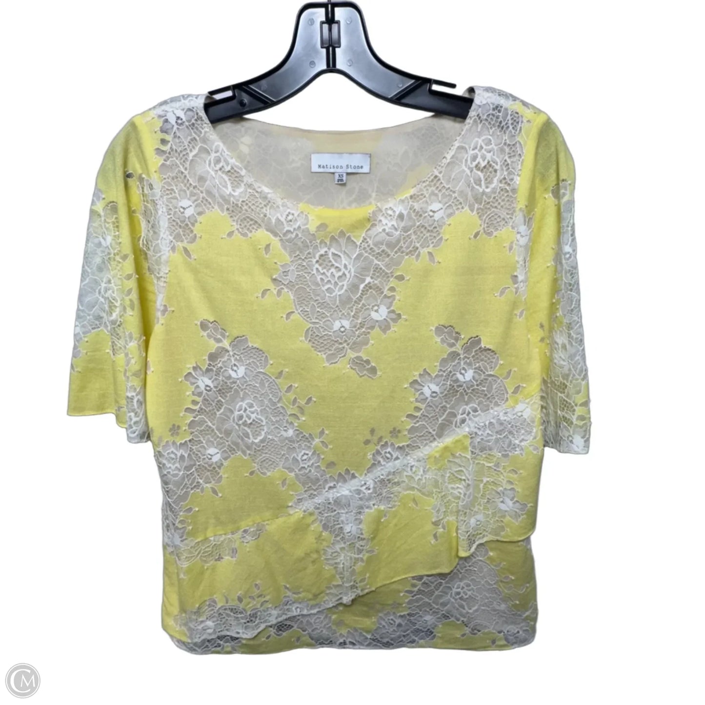 Top Short Sleeve By Matison Stone In Yellow, Size: XS