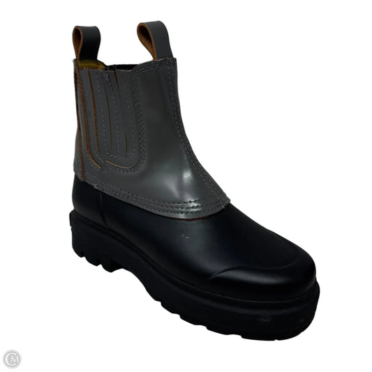 Rain Boots Luxury Designer By Alexander Wang In Black & Grey, Size: 6.5 (estimated)