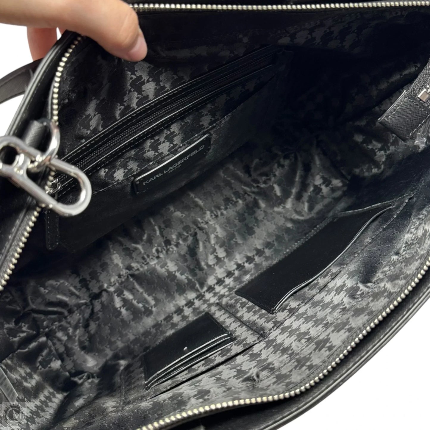 Adele Tote Designer By Karl Lagerfeld, Size: Large