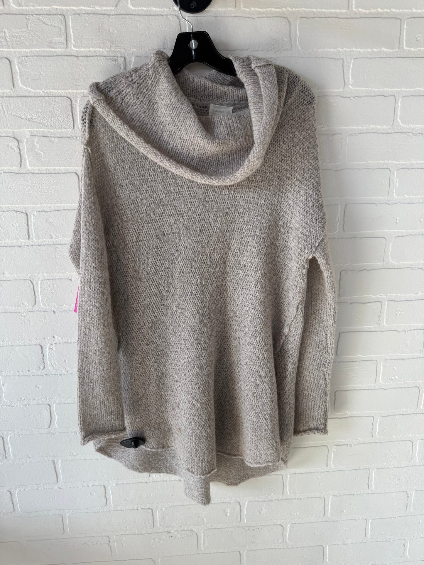 Sweater By Caslon In Beige, Size: Xs
