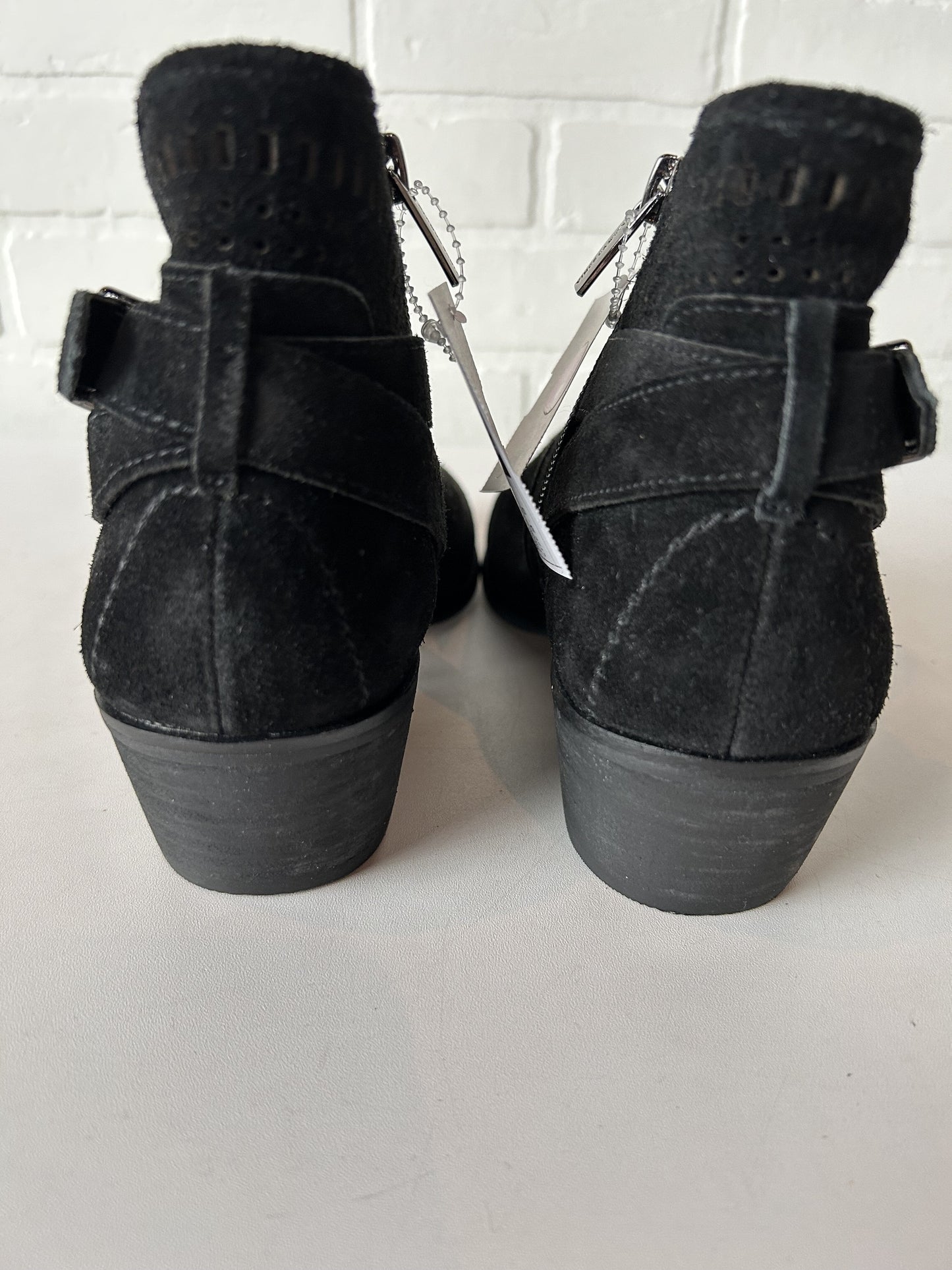 Boots Ankle Flats By Vince Camuto  Size: 9.5