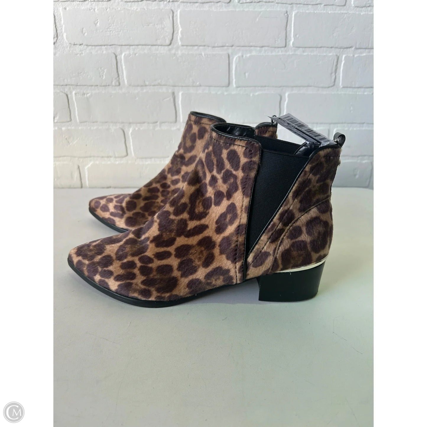 Boots Ankle Flats By Nine West In Animal Print, Size: 9