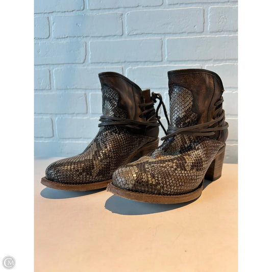 Boots Ankle Heels By Freebird In Brown & Grey, Size: 9