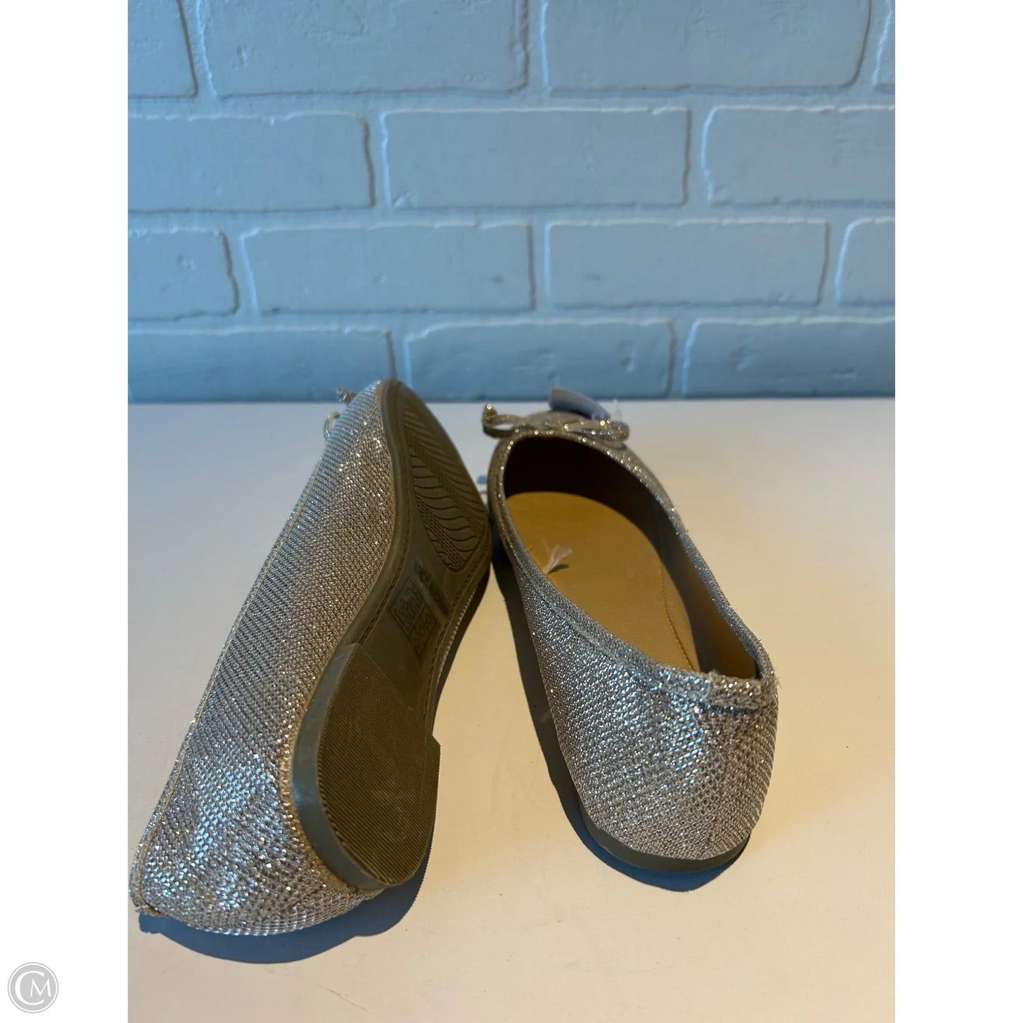 Shoes Flats By Ab Studio In Gold, Size: 9