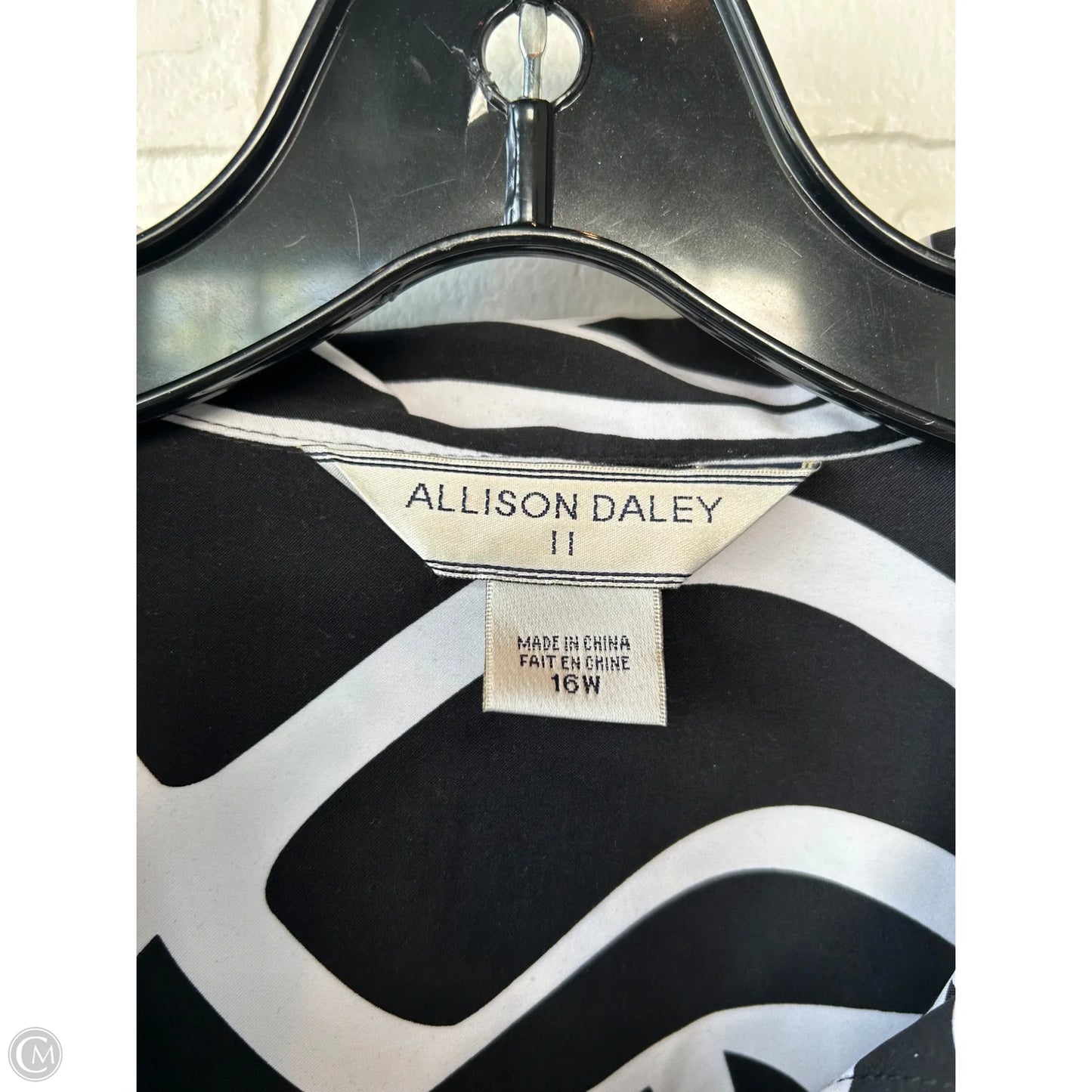 Jacket Shirt By Allison Daley In Black & White, Size: 1x