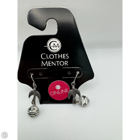 Earrings Dangle/drop By Clothes Mentor