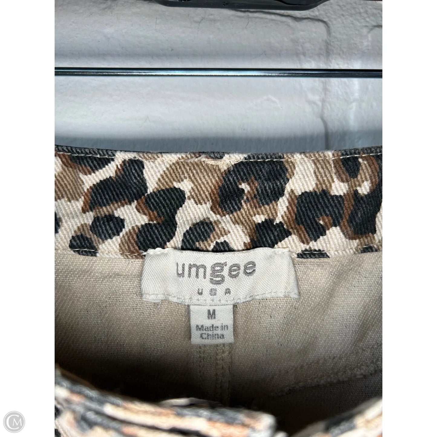 Skirt Mini & Short By Umgee In Animal Print, Size: 8