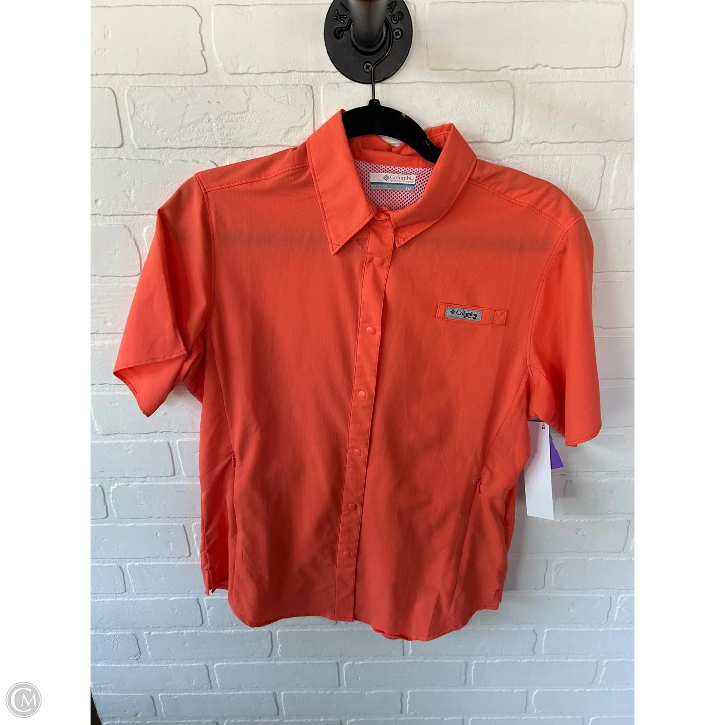 Top Short Sleeve By Columbia In Orange, Size: S