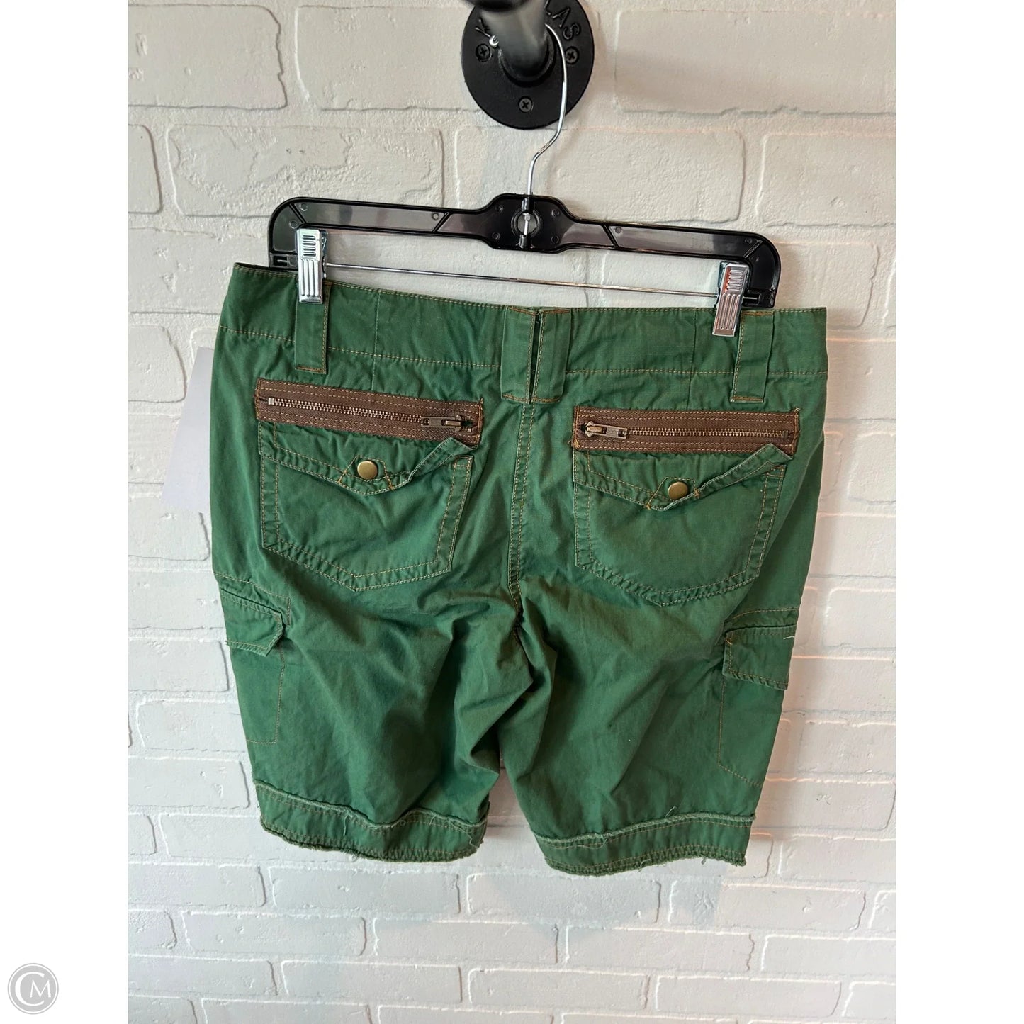 Shorts By Cabi In Green, Size: 8