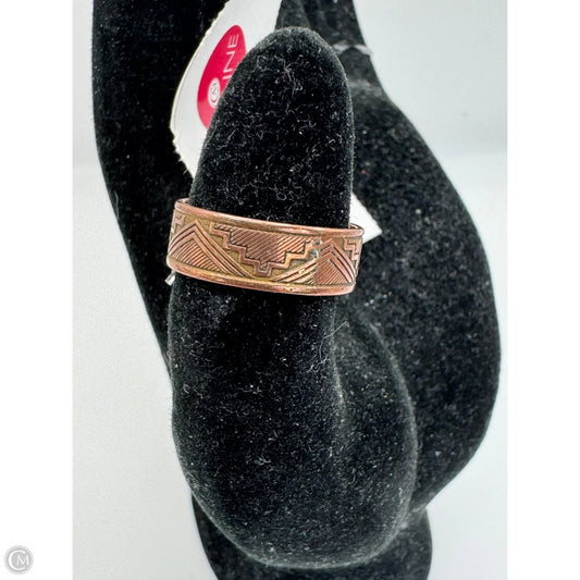 Ring Band By Clothes Mentor, Size: 6.5