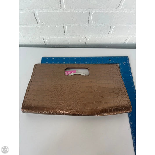 Clutch By Clothes Mentor, Size: Large