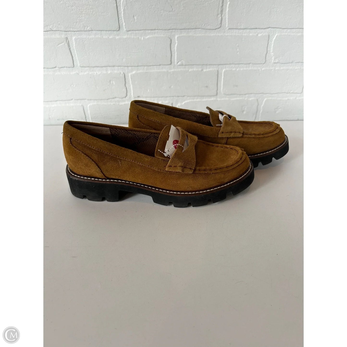 Shoes Flats By White Mountain In Brown, Size: 8