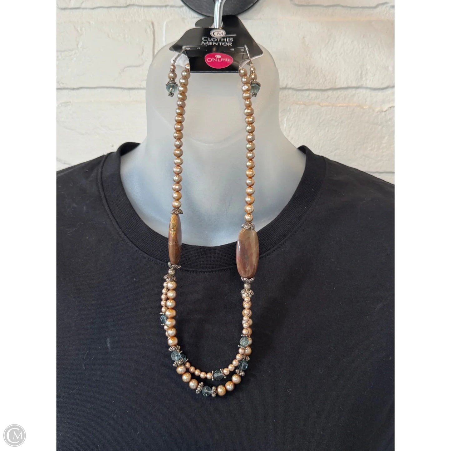 Necklace Set By Clothes Mentor, Size: 02 Piece Set