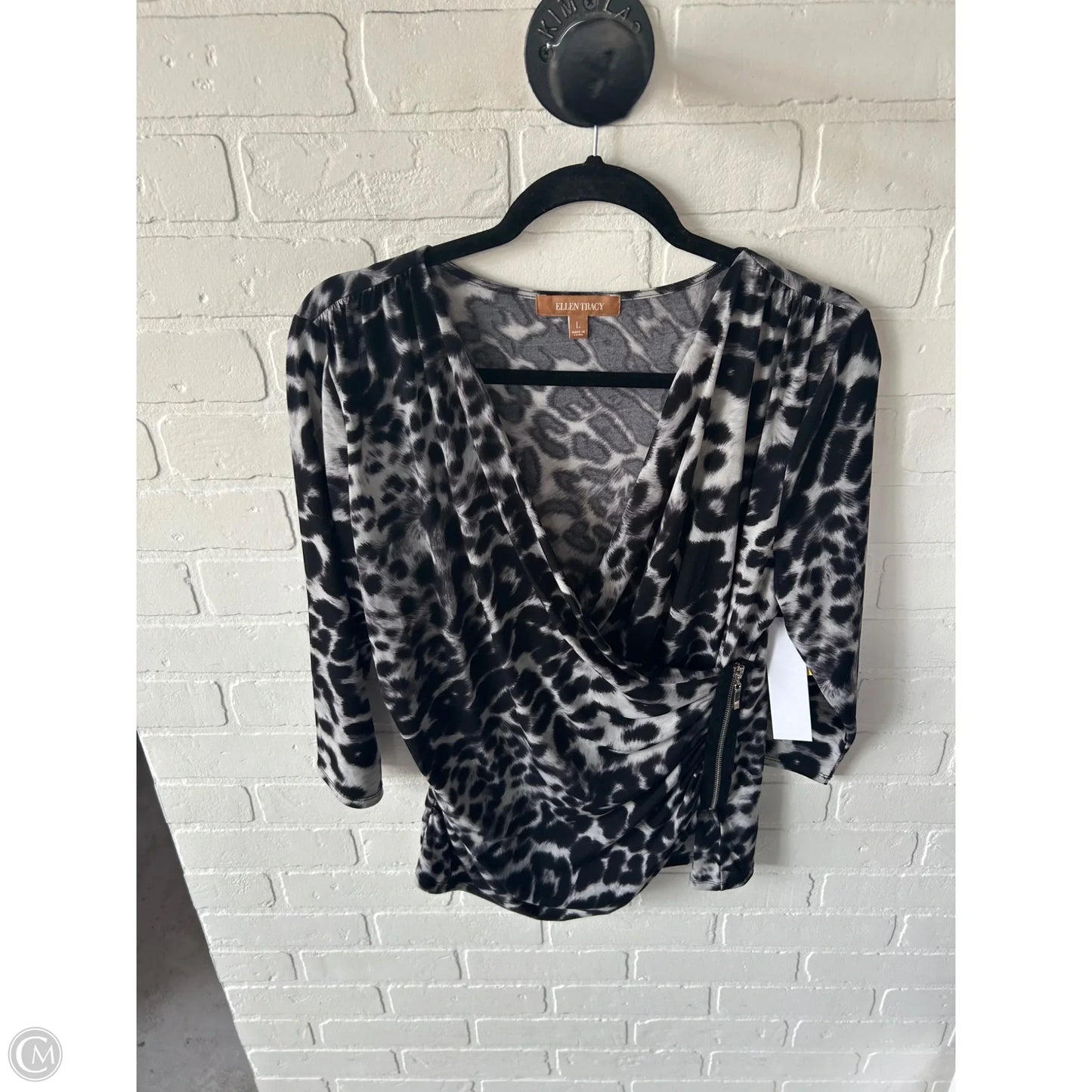 Top Long Sleeve By Ellen Tracy In Black & Grey, Size: L
