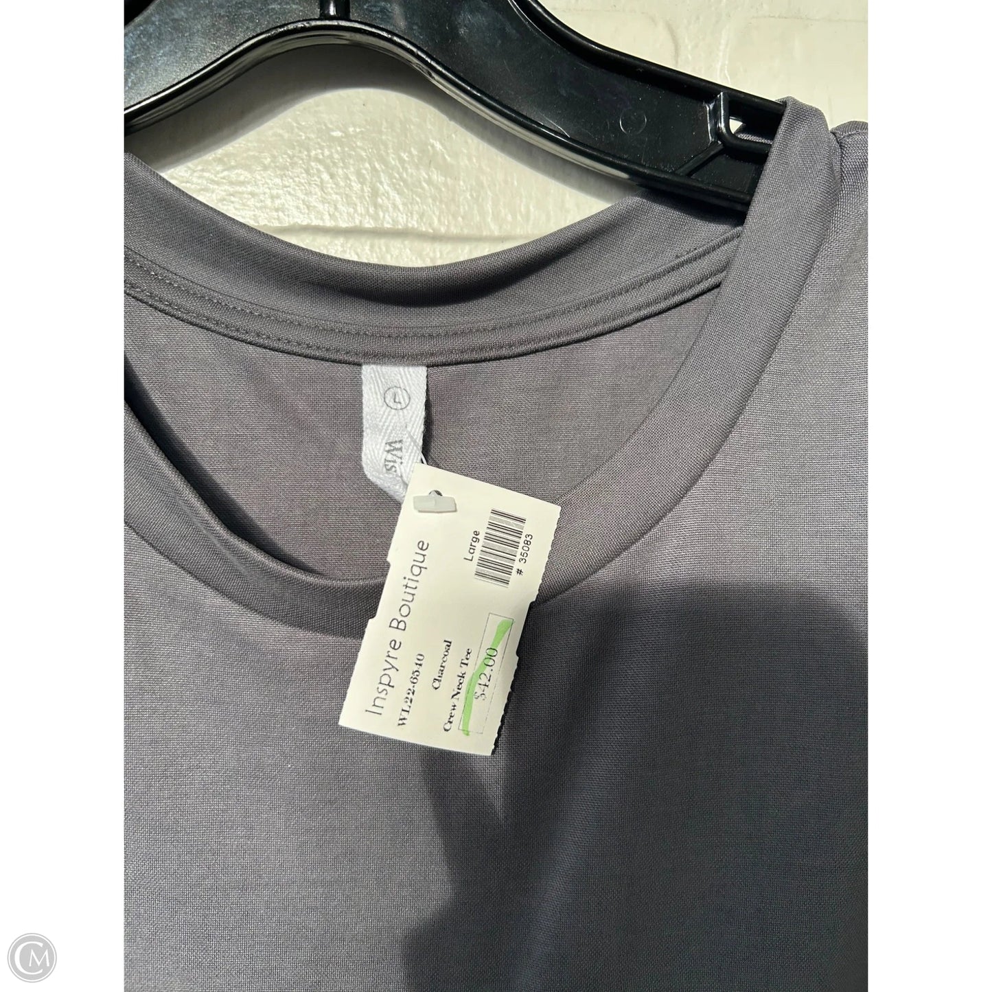 Top Short Sleeve By Wishlist In Grey, Size: L