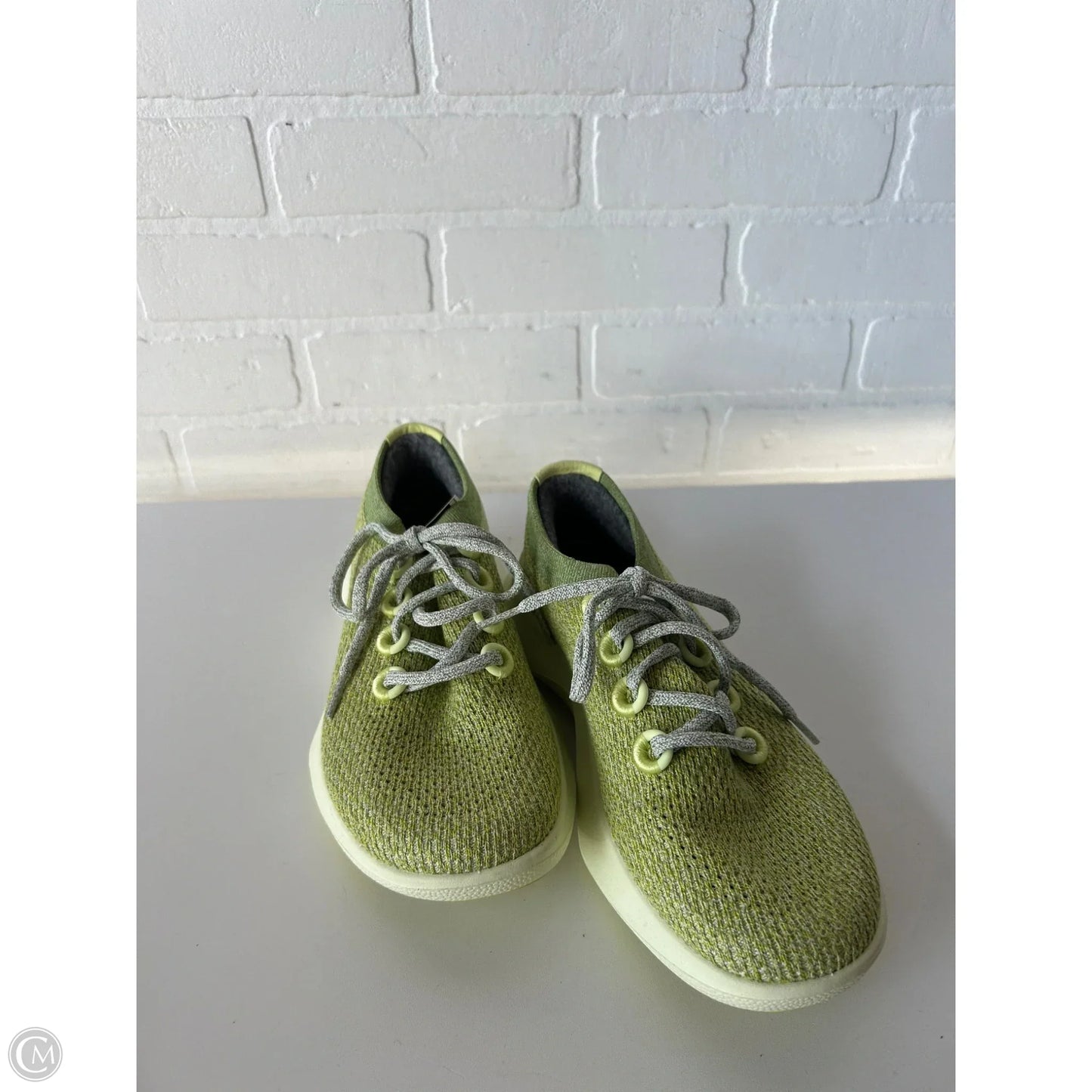 Shoes Sneakers By Allbirds In Green & Grey, Size: 9