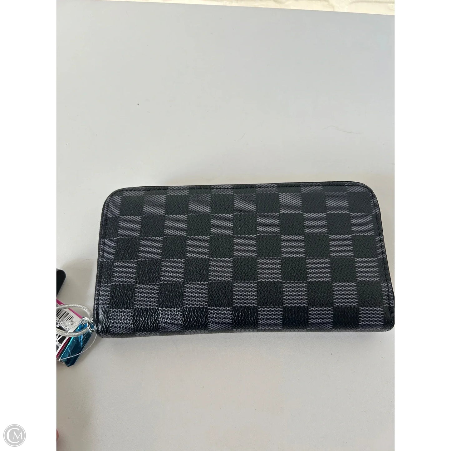 Wallet By Clothes Mentor, Size: Large