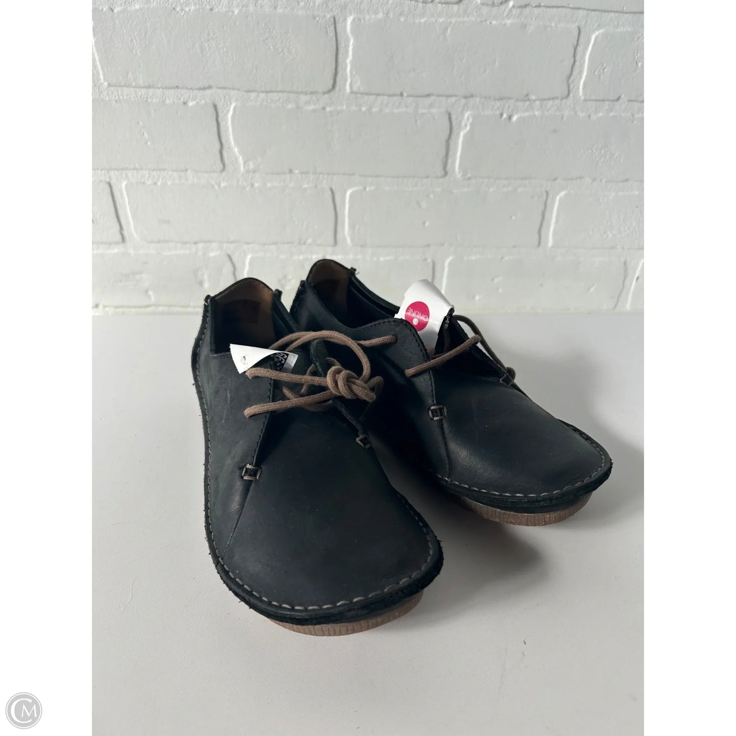 Shoes Flats By Clarks In Black & Brown, Size: 8