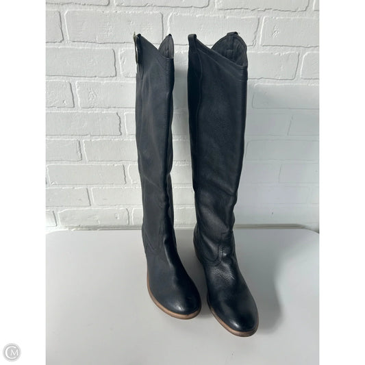 Boots Knee Flats By Michael Shannon In Black, Size: 8.5