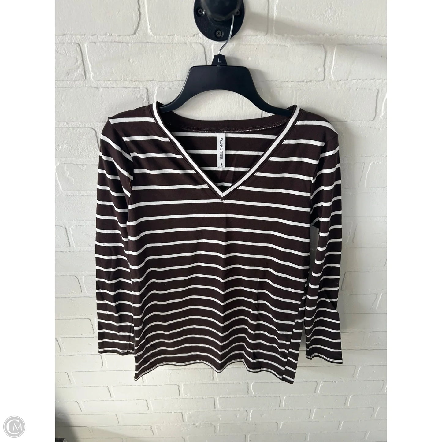Top Long Sleeve Basic By Zenana Outfitters In Brown & White, Size: S