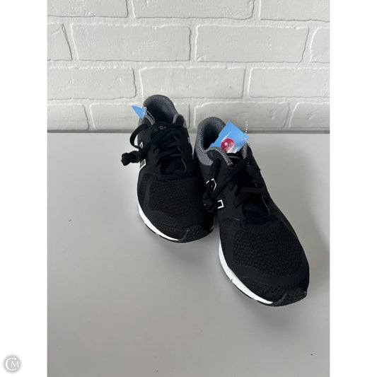 Shoes Athletic By New Balance In Black & White, Size: 7
