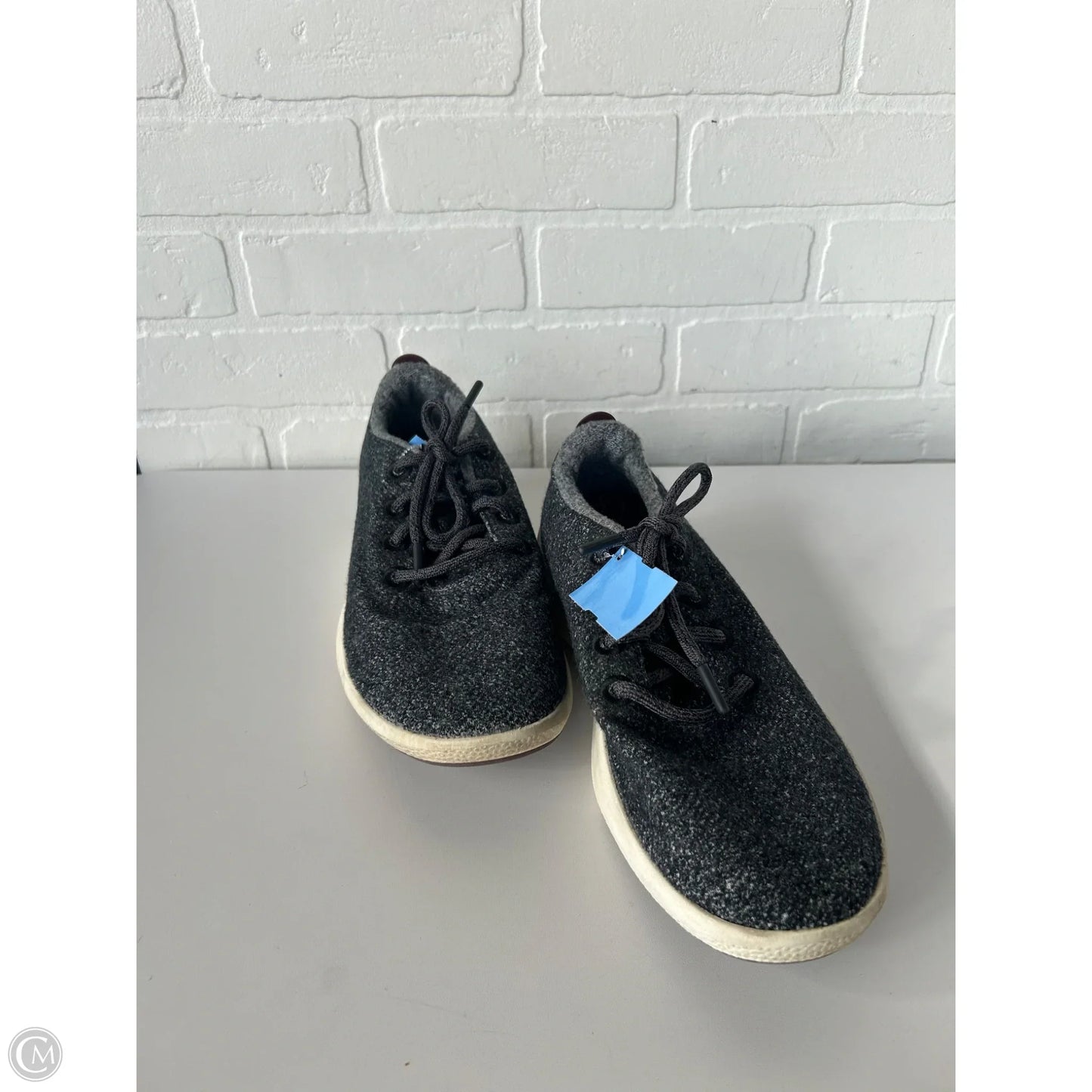 Shoes Sneakers By Allbirds In Grey, Size: 11
