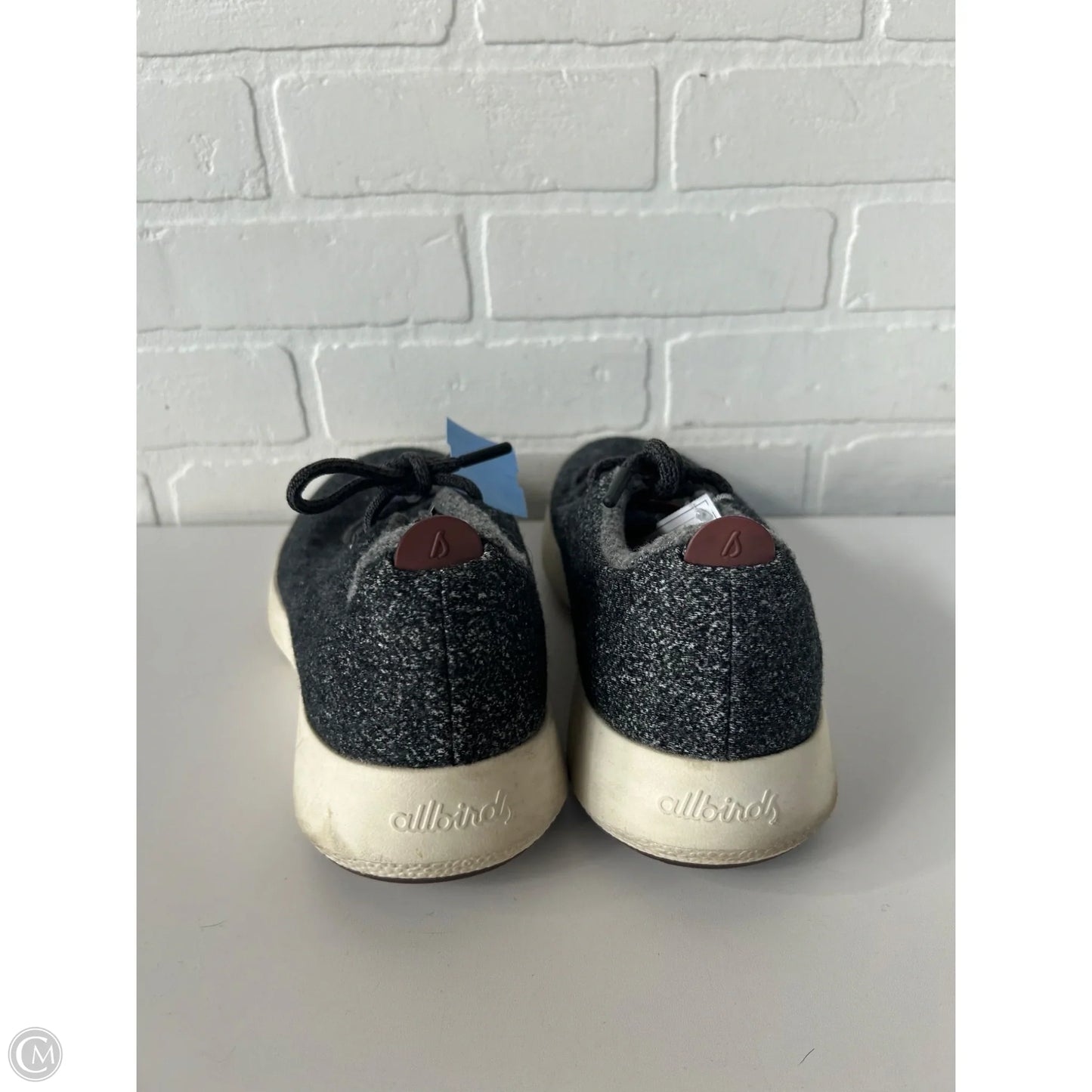 Shoes Sneakers By Allbirds In Grey, Size: 11