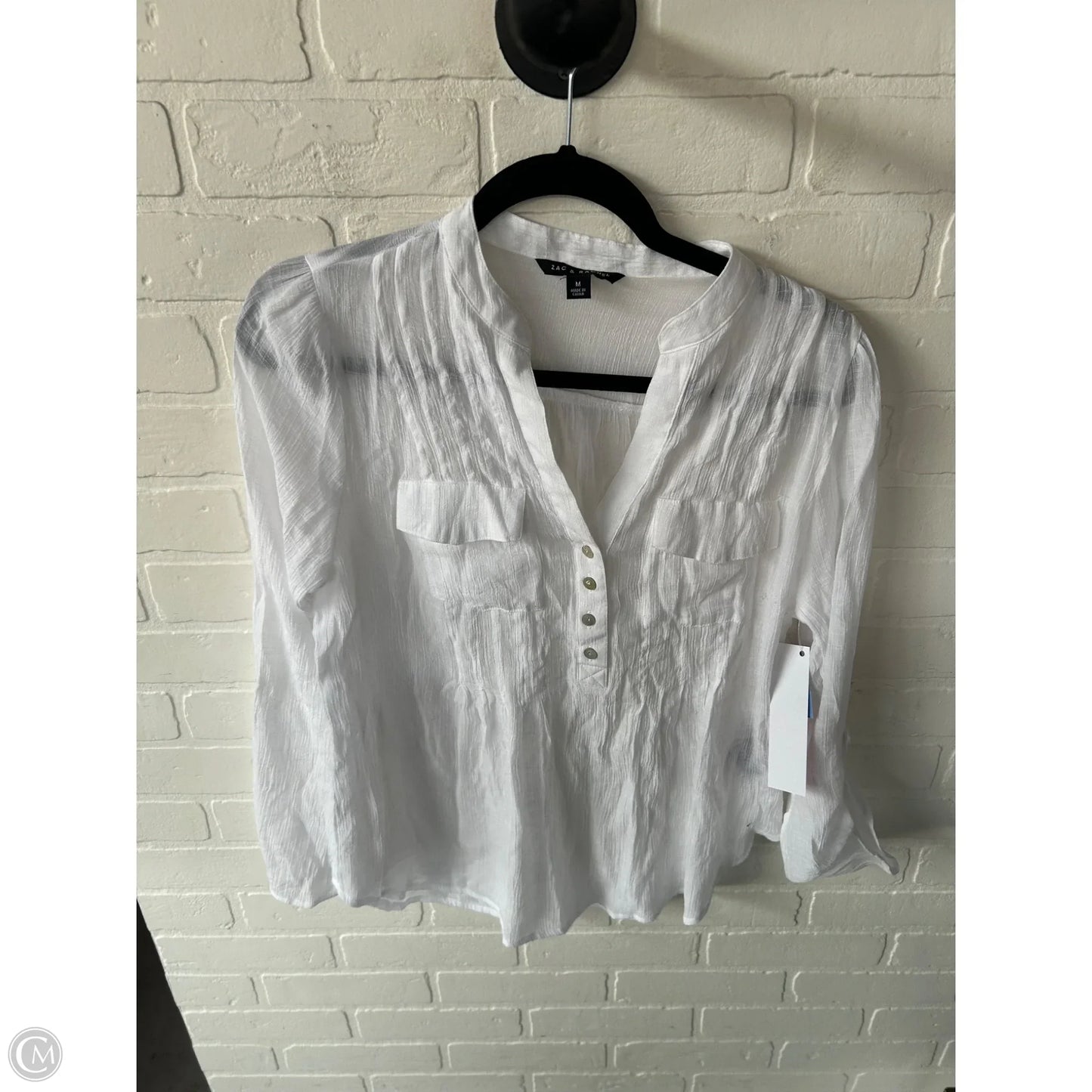 Top Long Sleeve By Zac And Rachel In White, Size: M