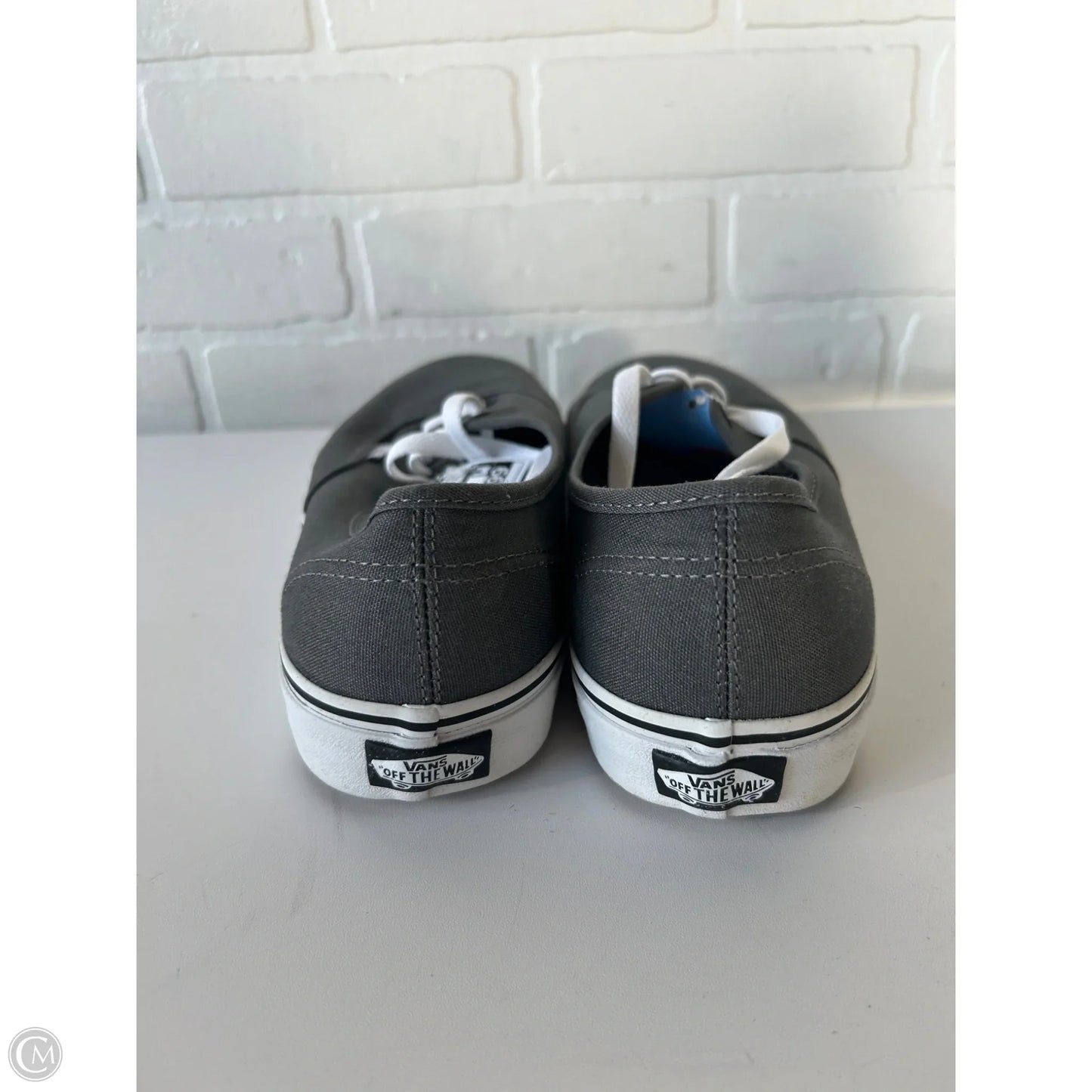 Shoes Sneakers By Vans In Grey & White, Size: 10.5