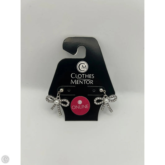 Earrings Dangle/drop By Clothes Mentor