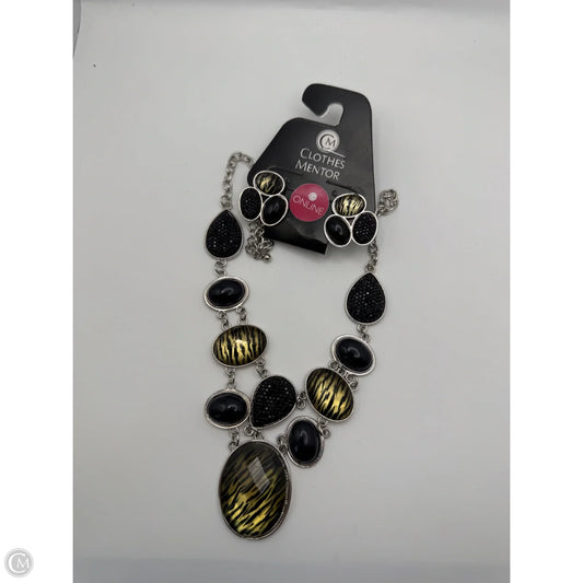 Necklace Set By Clothes Mentor, Size: 02 Piece Set