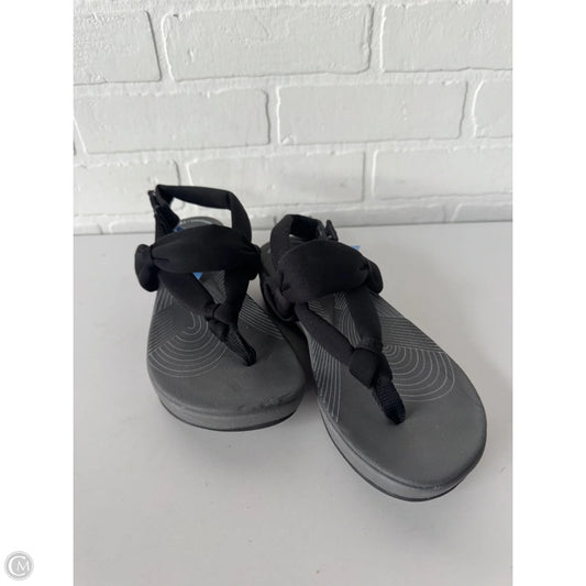 Sandals Flats By Clarks In Black, Size: 7