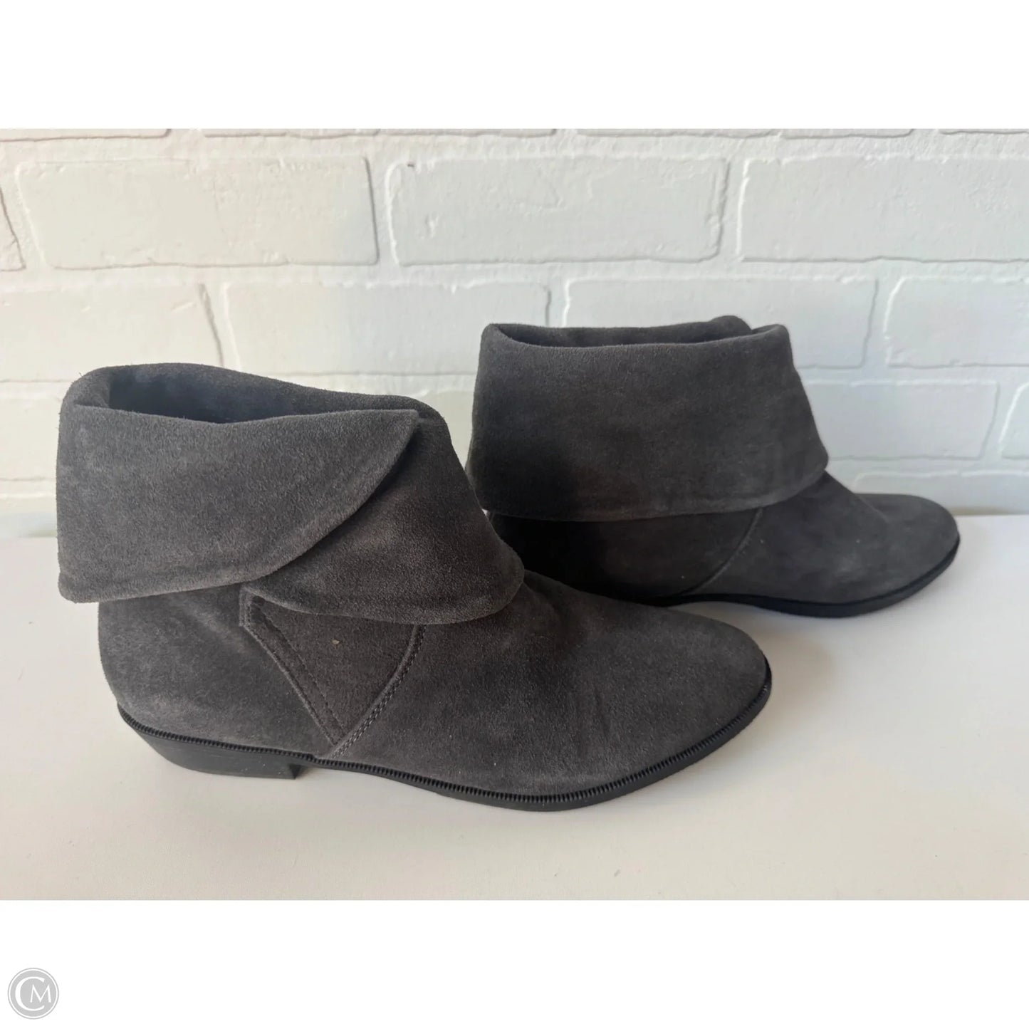Boots Ankle Flats By Gh Bass And Co In Grey, Size: 9