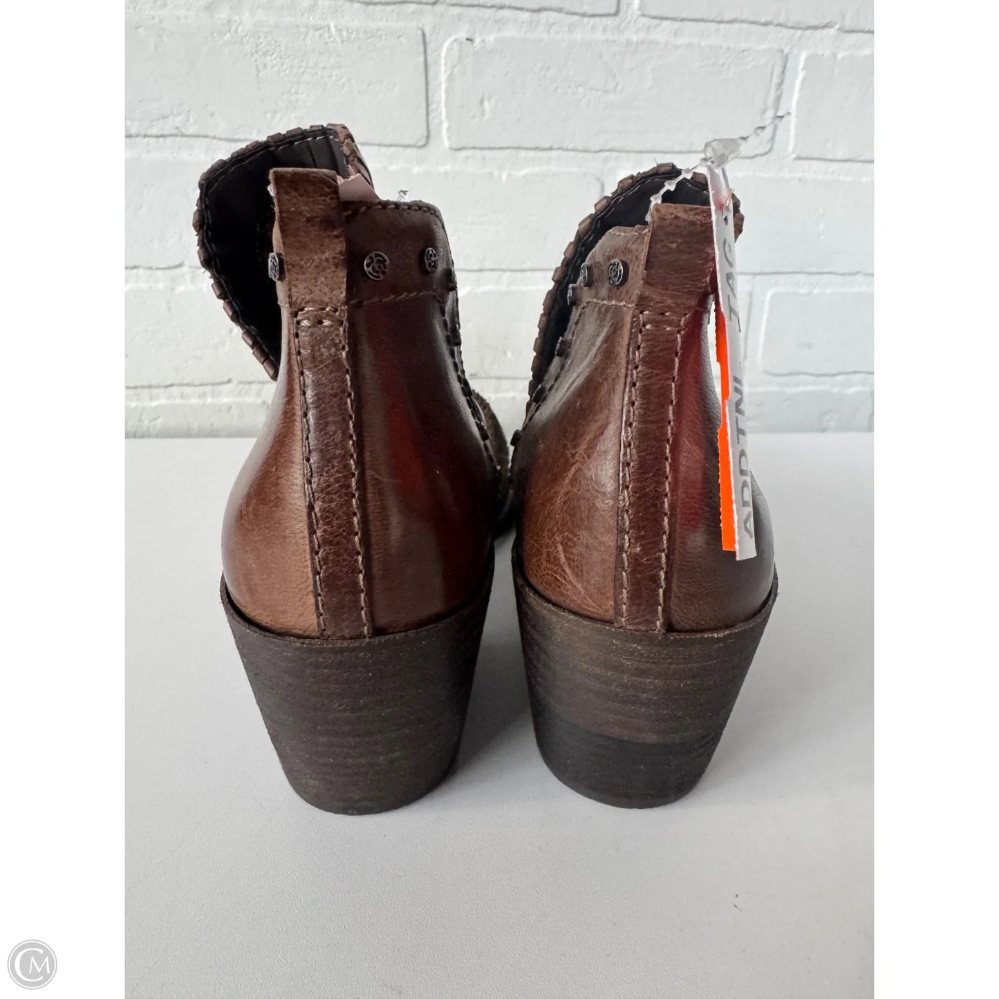 Boots Ankle Heels By Otbt In Brown, Size: 7